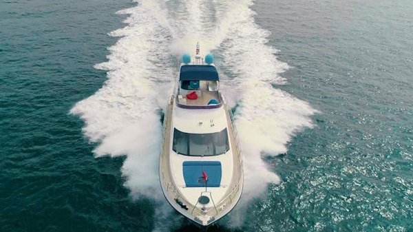 Comment organiser une croisière pour explorer les sites historiques de la Grèce antique?